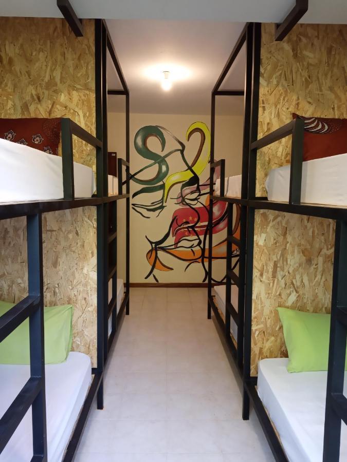 Praiadise Hostel Vila Nova Exteriör bild