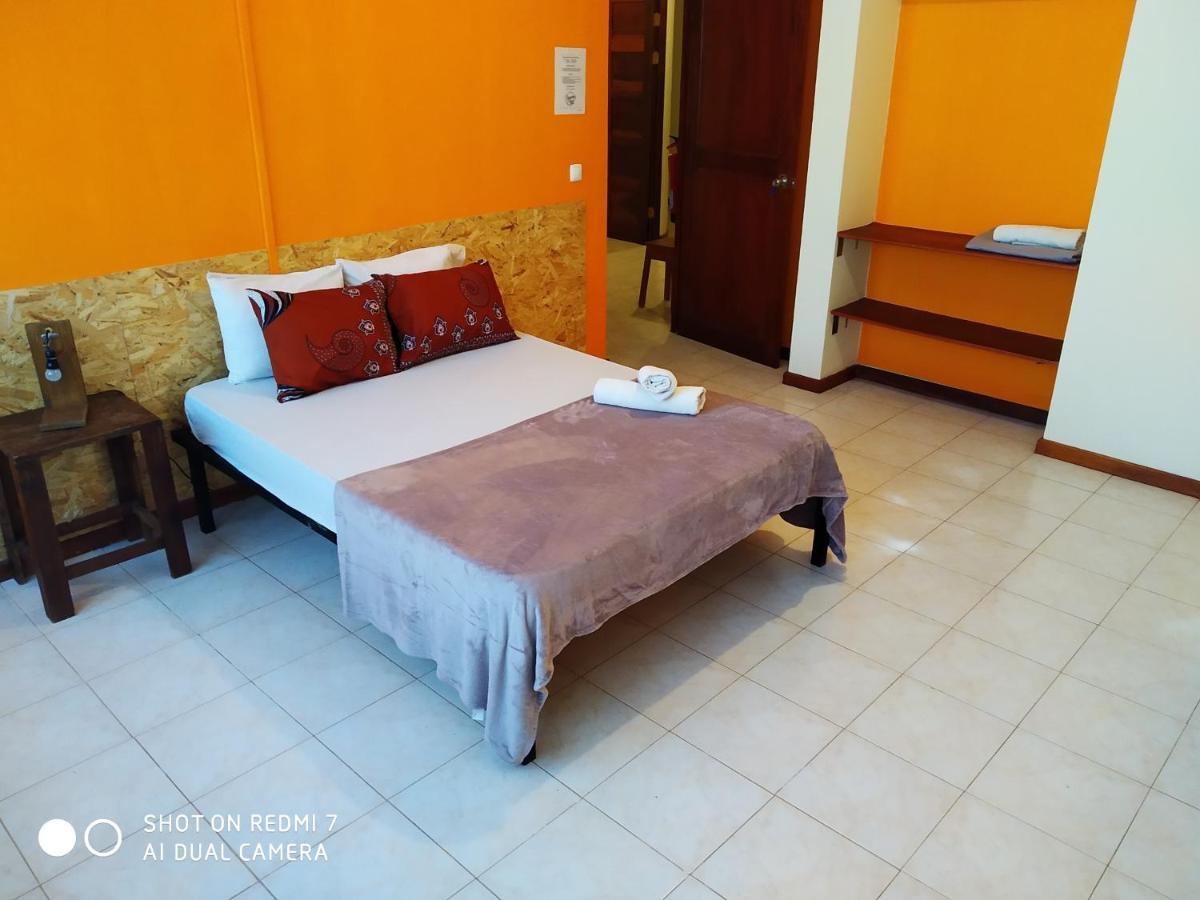 Praiadise Hostel Vila Nova Exteriör bild
